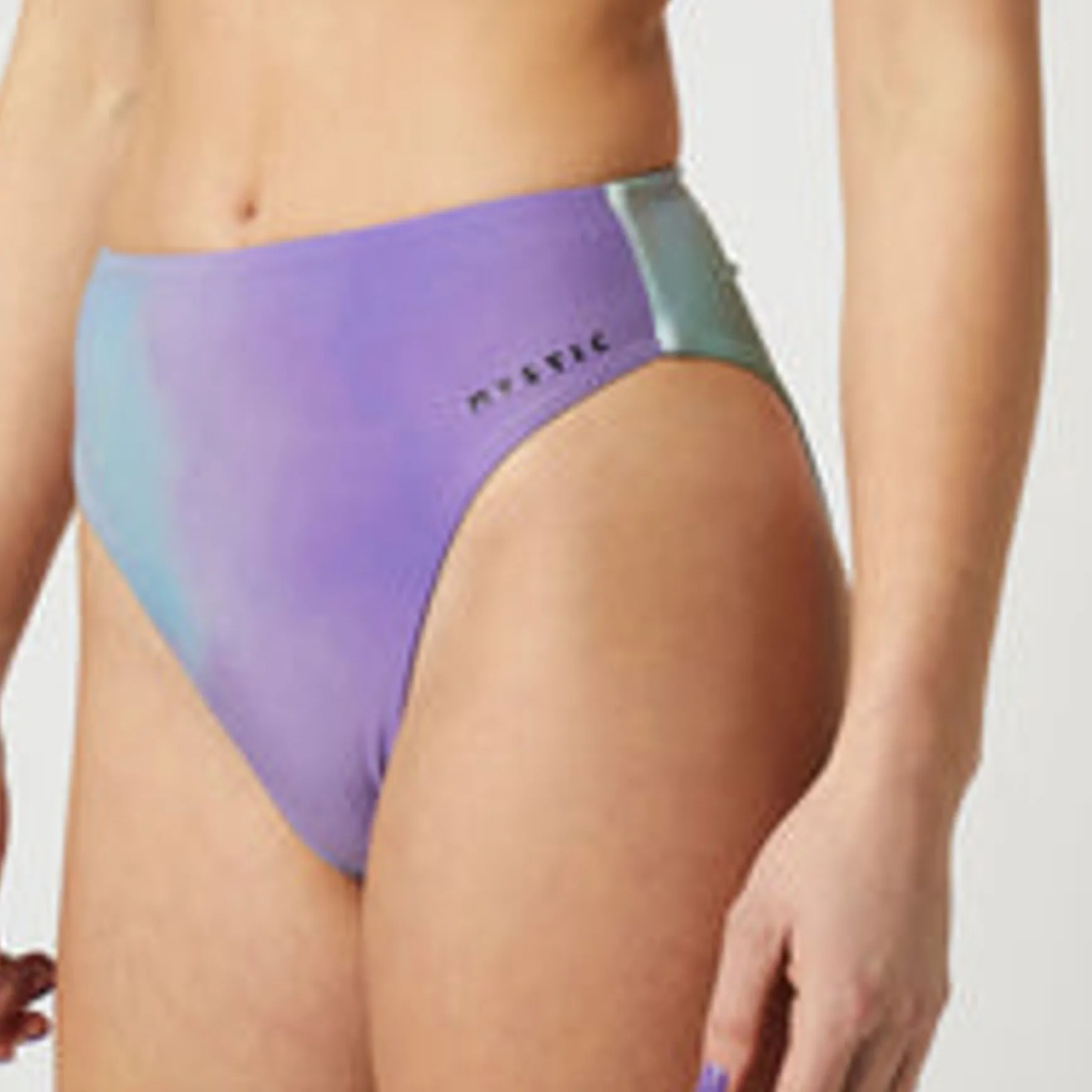 Mystic Flashback> Bikinis