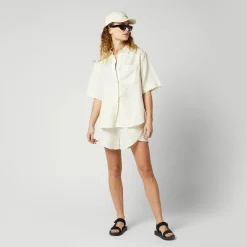 Mystic Linen> Tees & Tops