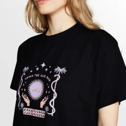 Mystic Paradise> Tees & Tops