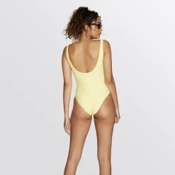 Mystic The Suit> Bikinis
